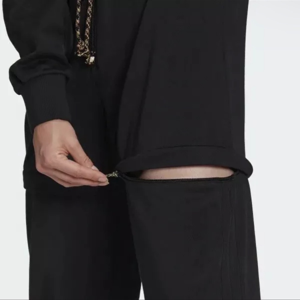 Adidas Originals Women's R.Y.V. Romper
Jumpsuit Black Gold - Picture 3 of 9
